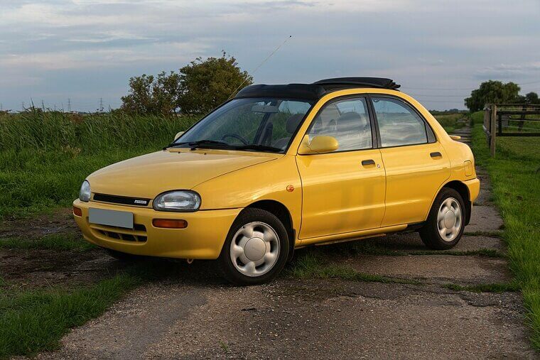 Mazda 121 “Bubble” (1990–1996)