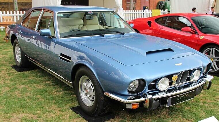 Aston Martin Lagonda (1976–1990)