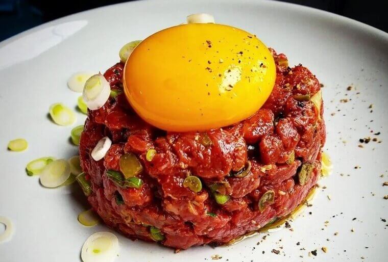 Tartare Dishes
