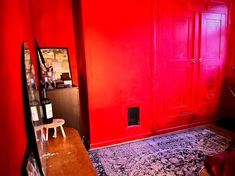 ​Painting Everything a Super Bold Color