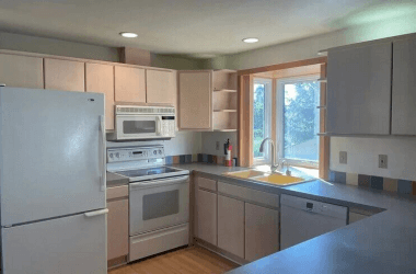 DIY Projects That Reduce Home Value Instead of Increasing It