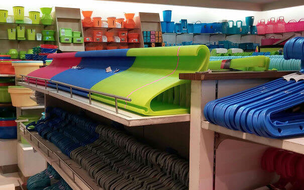 Small Wave of Hangers