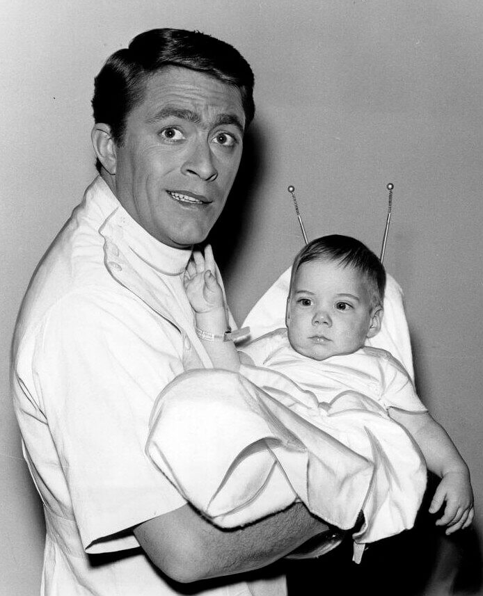 Bill Bixby as Tom Corbett on "The Courtship of Eddie's Father"