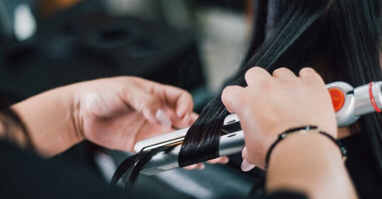 Using Hot Rollers or Curling Irons Daily