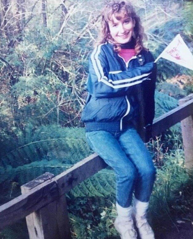 It Doesn't Get More 80s Than This Photo of The Office's Angela Kinsey