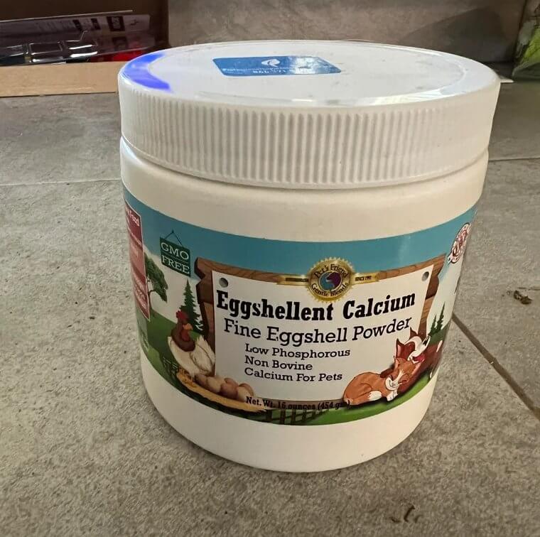 Ajoute des coquilles d'œuf à tes aliments pour plus de calcium