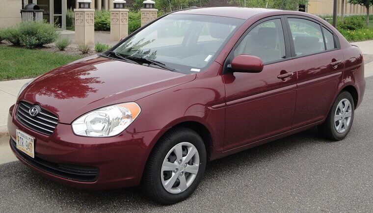 2010 Hyundai Accent - USD $2,584 - $4,706