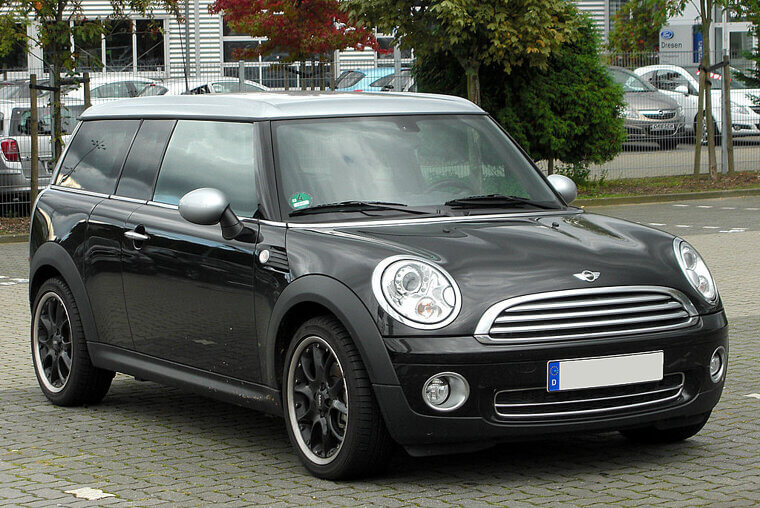 2010 Mini Cooper Clubman - USD $4,829 - $7,321