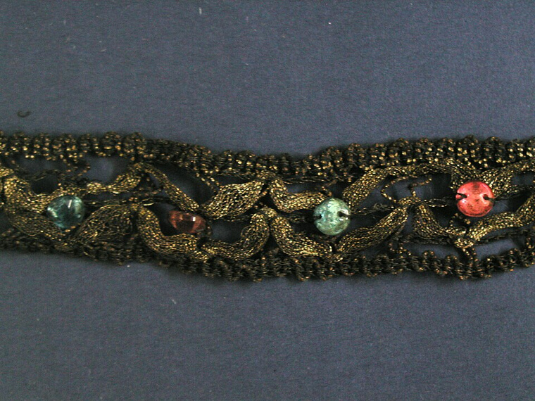 The 1920s "Beaded Headbands": The Forehead Accessory of the Flapper