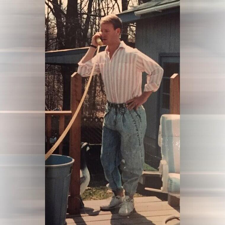 The 1980s "Acid Wash Jeans": When We Paid for Clothes That Looked Ruined