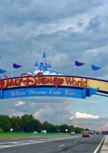 월트 디즈니 공원에서 일했던 사람들이 공유하는 꿀팁