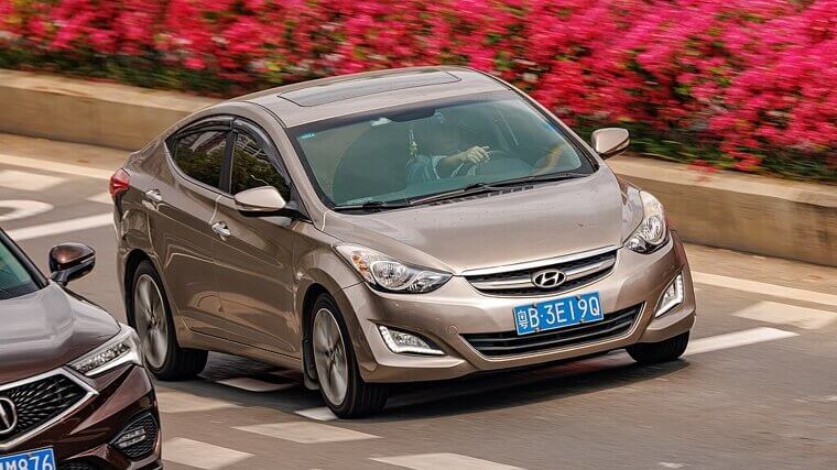 Hyundai Elantra