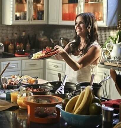 Rachel Bilson Was Expecting a Child During Hart of Dixie