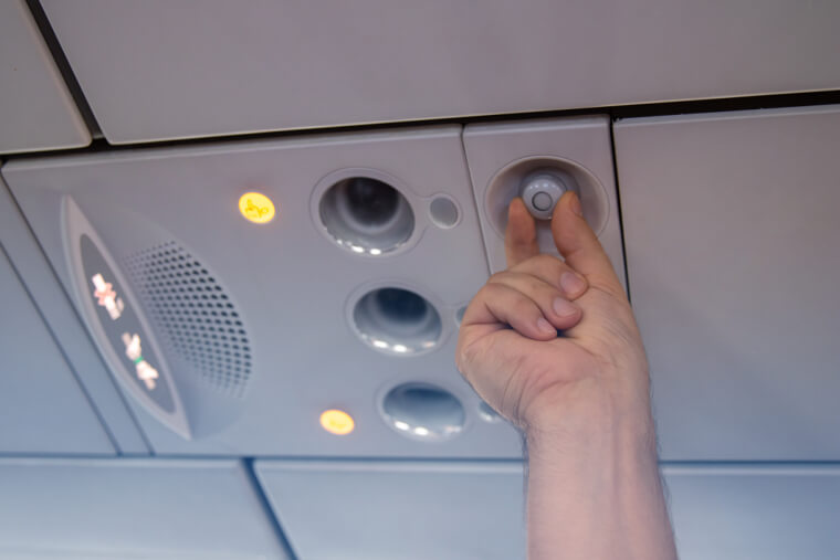 How to Avoid Germs on the Plane