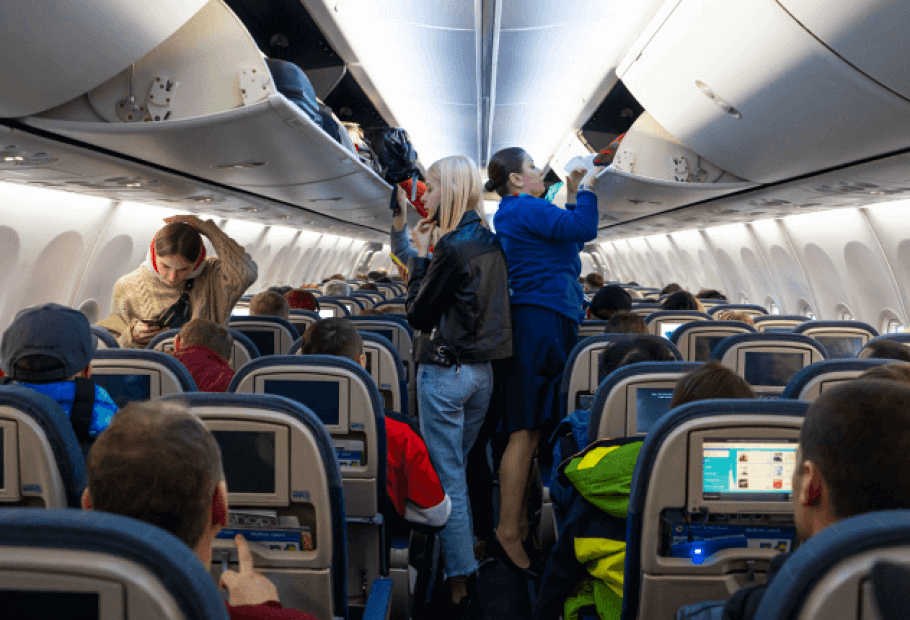 حيل ذكية تجعل السفر بالطائرة أسهل بكثير من السفر بالطائرة