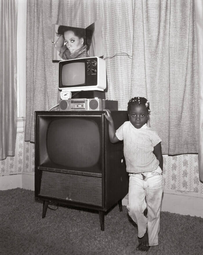 A Little Girl and Diana Ross