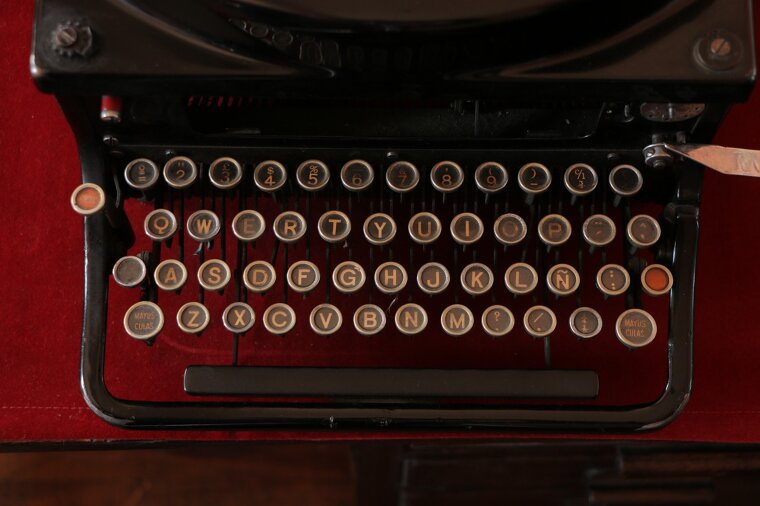 Using Typewriters to Write Fake Newspapers