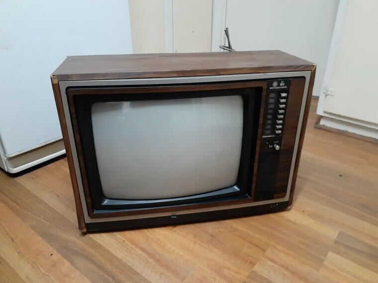 Watching Horror Movies at Sleepovers