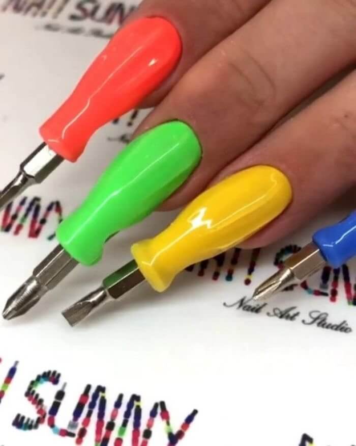 Very Handy Screw Drivers