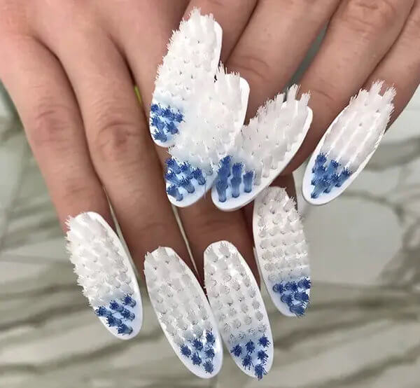 One Way to Always Have a Toothbrush at Hand