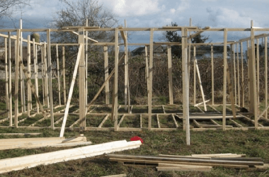 Better Pay a Little Extra: The Worst Things to Build With Cheap Materials