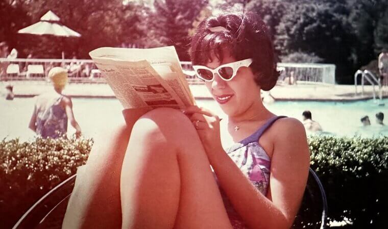 Reading the Morning News on Paper