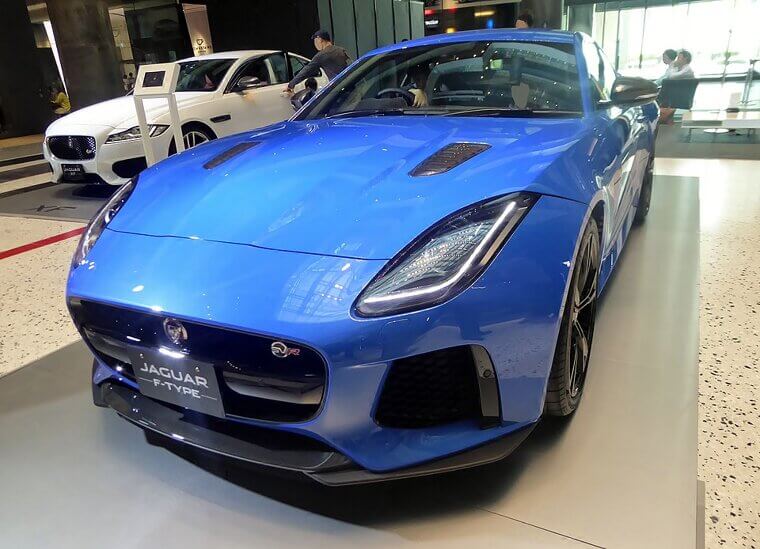 Jaguar F-Type SVR