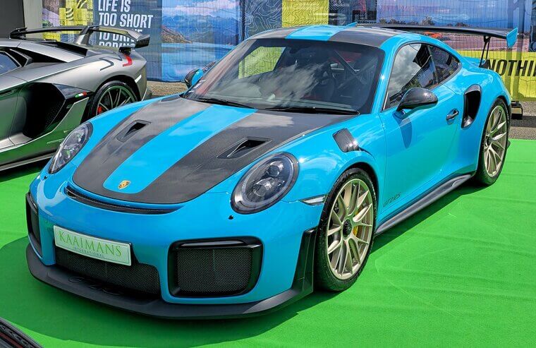 Porsche 911 GT2 RS