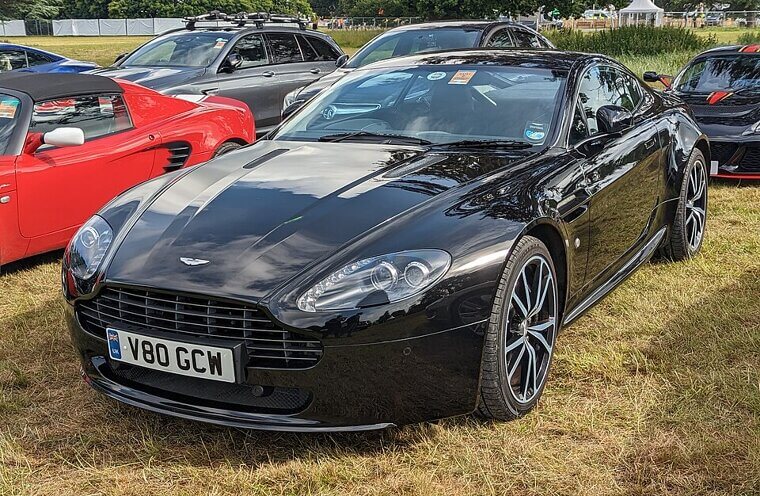 2011 Aston Martin V8 Vantage