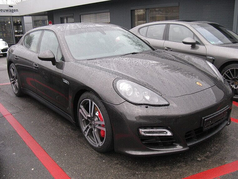 Porsche Panamera GTS