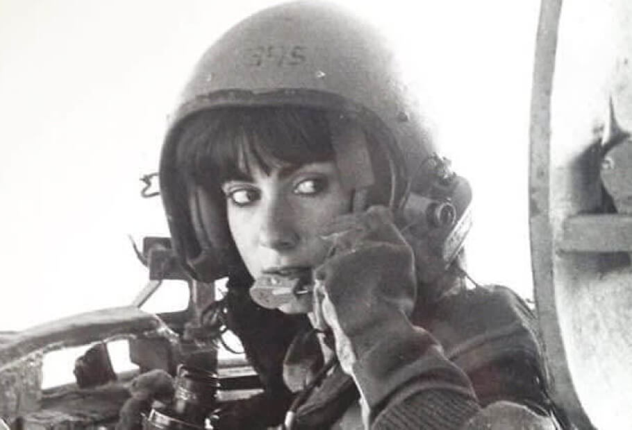 Photos That Made Kids Realize Their Parents Were Cooler Than Them