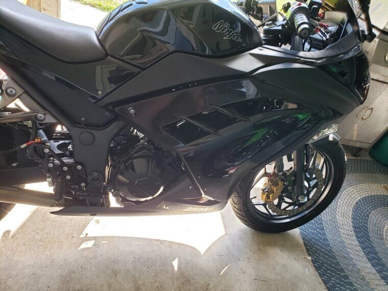 2014 Kawasaki Ninja 300 - $3,800