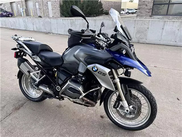 2015 BMW R1200GS - $7,750