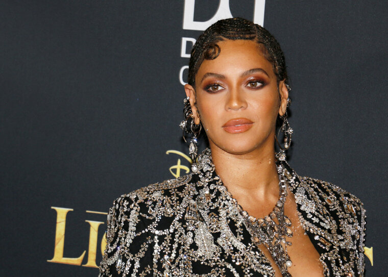 Beyonce - $800 Million