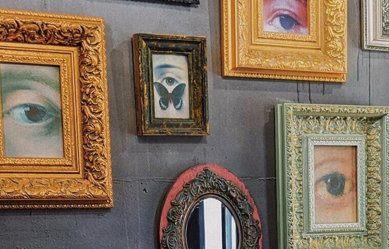 Create a Mini Gallery Wall