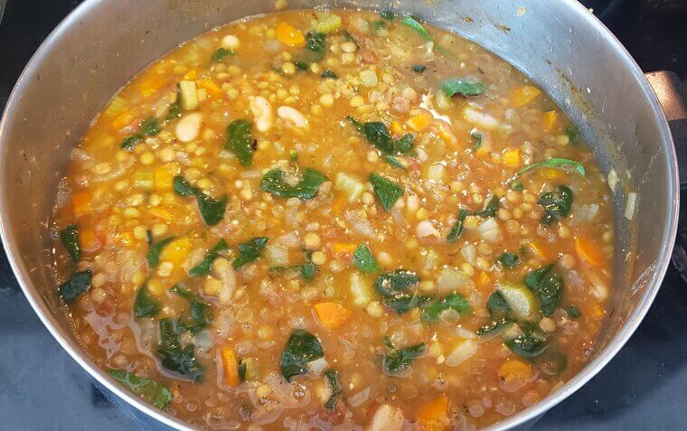 Lentil Soup With Spinach and Dates