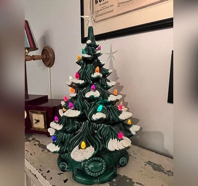 Old Music Box Ornaments That Still Delight