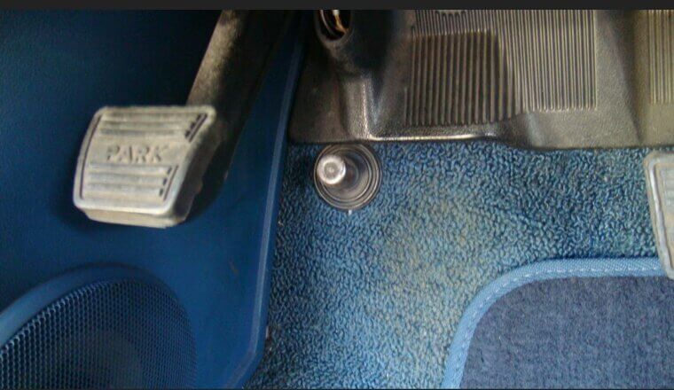 Floor-Mounted High-Beam Switch