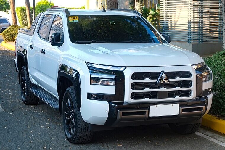 Mitsubishi Triton