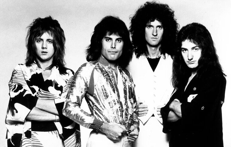 Under Pressure, 1981, Queen and David Bowie: The Result of a Spontaneous Late-Night Collaborative Session Filled With Creative Experimentation