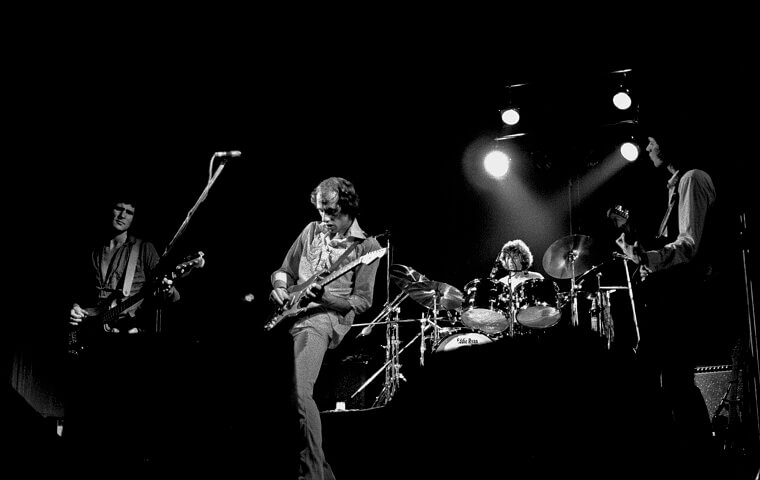 Sultans of Swing, 1978, Dire Straits: Inspired by Observing a Dedicated but Largely Ignored Musical Group in a Quiet Local Establishment