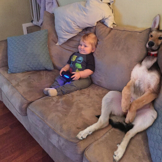 Everybody Act Natural