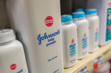 Baby Powder Tricks That Prove It Is the Most Versatile Product in the House