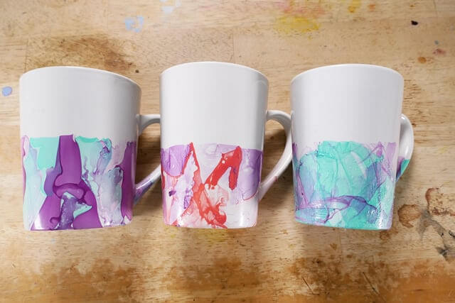 Use Nail Polish to Create a Marbled Mug