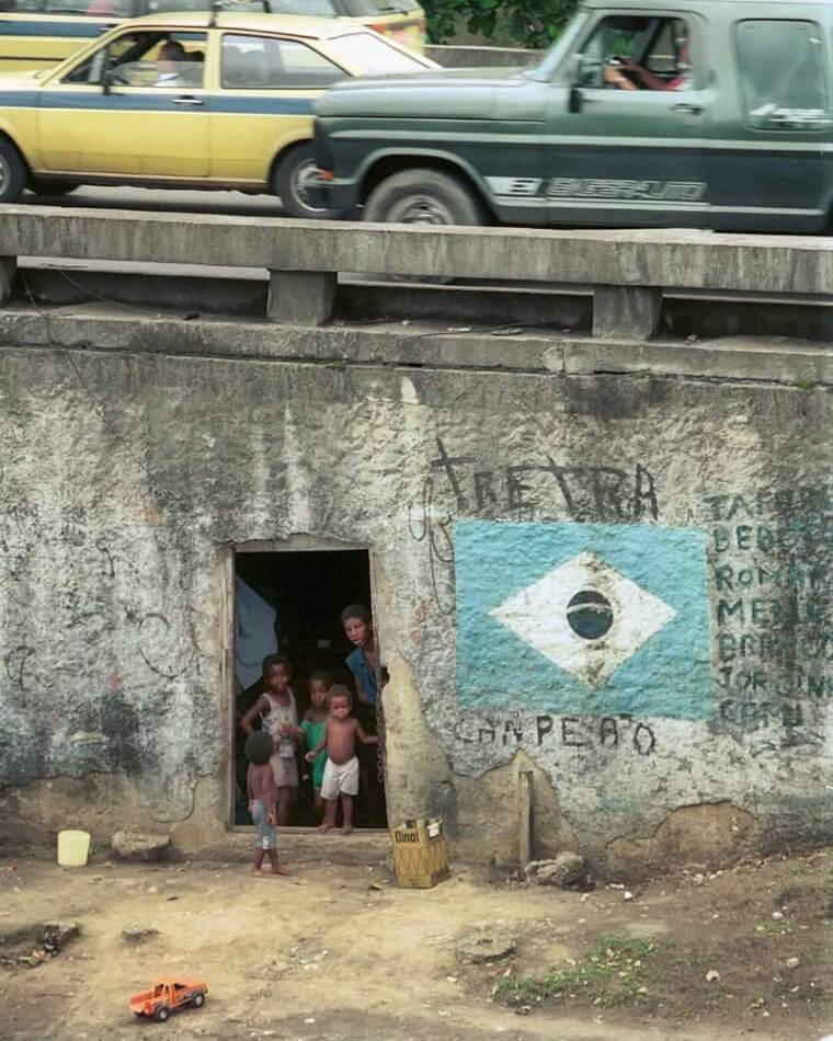 Las autopistas, claramente los mejores lugares para criar a los niños