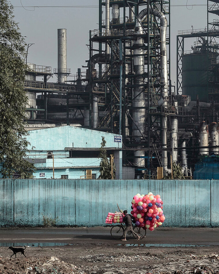 Banksy probablemente llamaría a esta pieza en particular "El vendedor de globos"