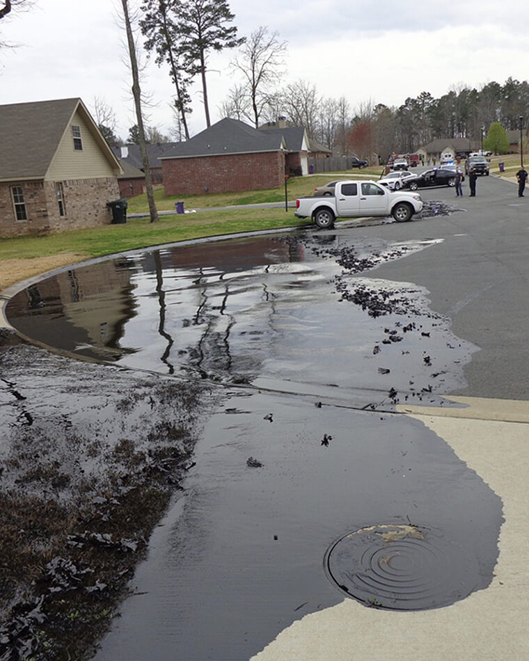 Mayflower, Arkansas - Donde las calles están negras de petróleo