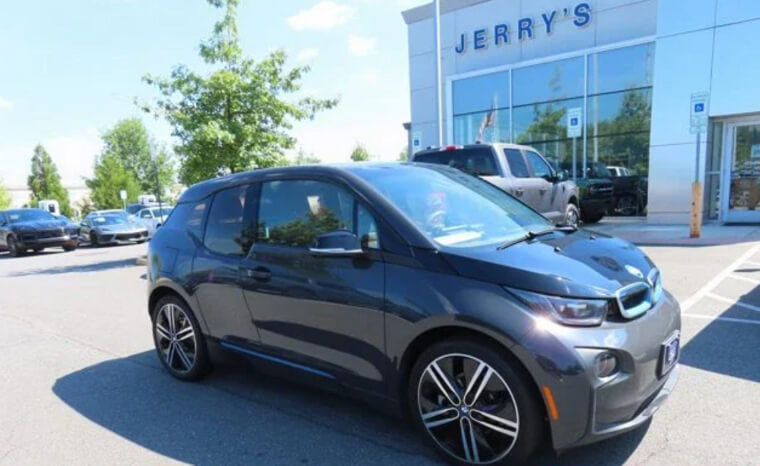 2015 BMW I3 - $9,000