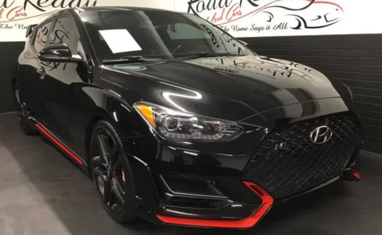 2019 Hyundai Veloster N - $17,450