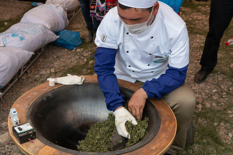 Chinese Tea That Is Full of Toxins